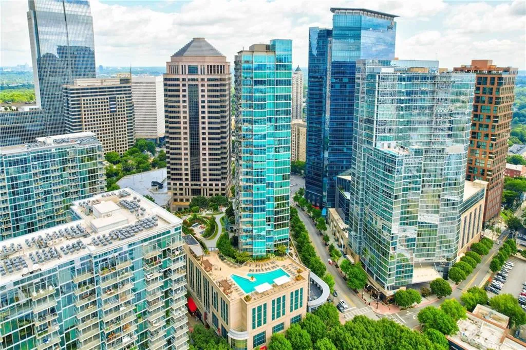 1080 Peachtree Street Ne Unit 2907, Atlanta, Georgia 30309, 1 Bedroom Bedrooms, ,1 BathroomBathrooms,Residential,For Sale,1080 Peachtree Street Ne Unit 2907,7645817