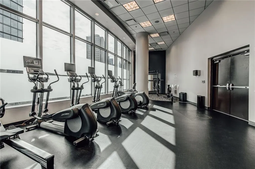 1080 Peachtree Street Ne Unit 2907, Atlanta, Georgia 30309, 1 Bedroom Bedrooms, ,1 BathroomBathrooms,Residential,For Sale,1080 Peachtree Street Ne Unit 2907,7645817