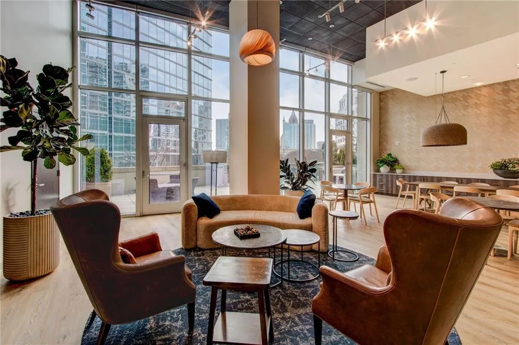 1080 Peachtree Street Ne Unit 2907, Atlanta, Georgia 30309, 1 Bedroom Bedrooms, ,1 BathroomBathrooms,Residential,For Sale,1080 Peachtree Street Ne Unit 2907,7645817