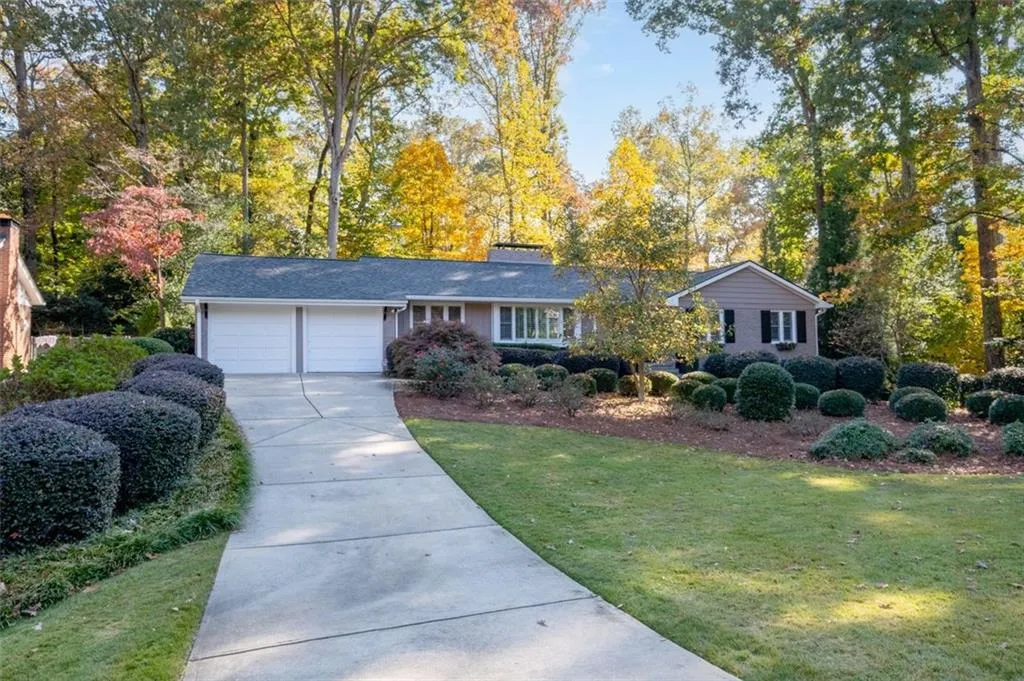 5161 Timber Trail S, Sandy Springs, Georgia 30342, 3 Bedrooms Bedrooms, ,2 BathroomsBathrooms,Residential,Sold,5161 Timber Trail S,7140778