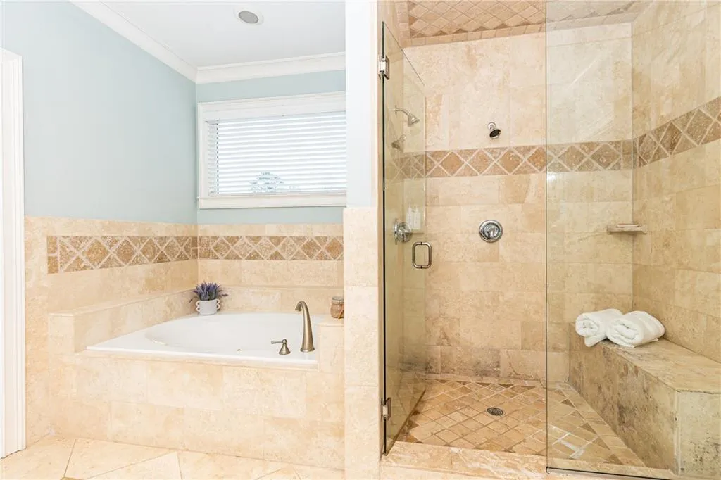 120 Windsor Cove, Atlanta, Georgia 30328, 5 Bedrooms Bedrooms, ,5 BathroomsBathrooms,Residential,Sold,120 Windsor Cove,7545175