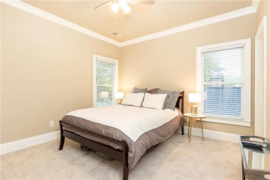 upper ensuite
