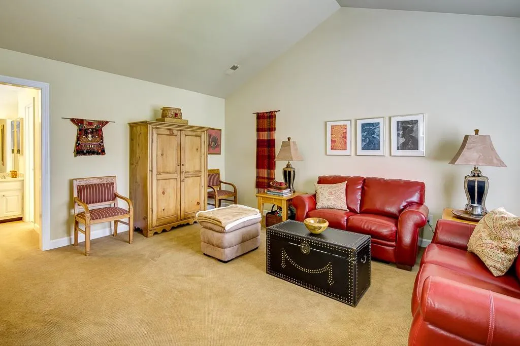 47 Vernon Glen Court, Dunwoody, Georgia 30338, 3 Bedrooms Bedrooms, ,2 BathroomsBathrooms,Residential,Sold,47 Vernon Glen Court,5688633