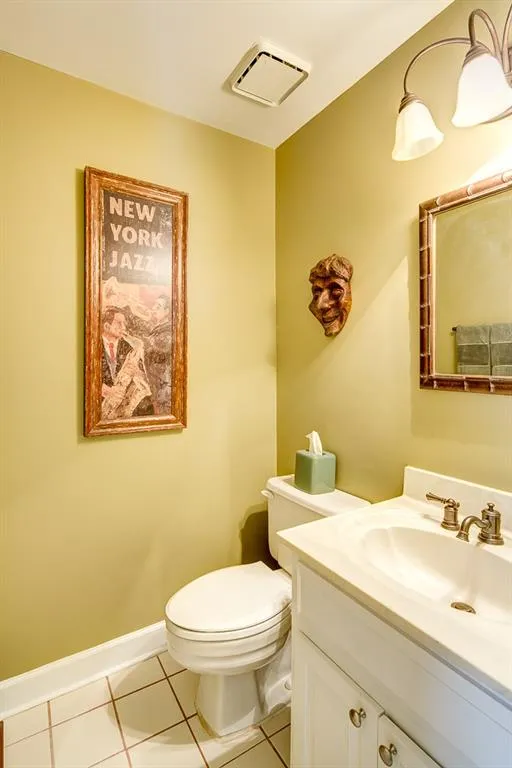 47 Vernon Glen Court, Dunwoody, Georgia 30338, 3 Bedrooms Bedrooms, ,2 BathroomsBathrooms,Residential,Sold,47 Vernon Glen Court,5688633