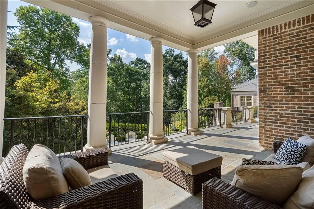3560 Ridgewood Road Nw, Atlanta, Georgia 30327, 7 Bedrooms Bedrooms, ,9 BathroomsBathrooms,Residential,For Sale,3560 Ridgewood Road Nw,7641455