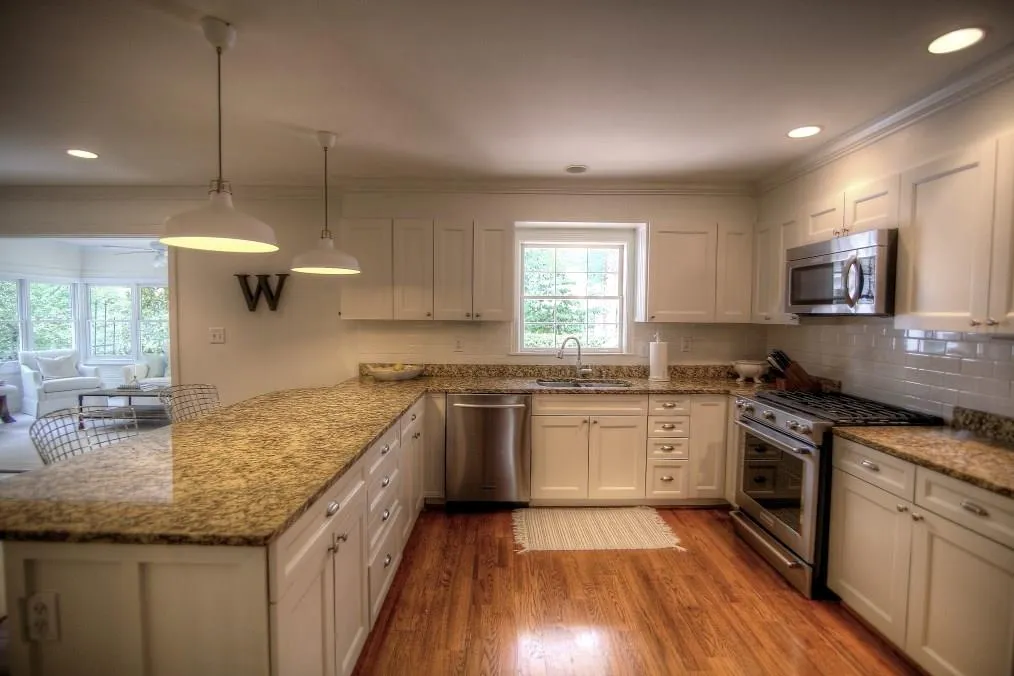 510 Forest Hills Drive, Atlanta, Georgia 30342, 3 Bedrooms Bedrooms, ,2 BathroomsBathrooms,Residential,Sold,510 Forest Hills Drive,5694052