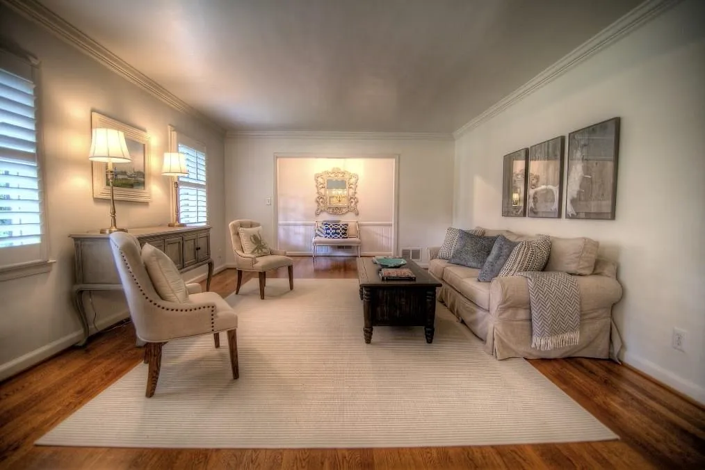 510 Forest Hills Drive, Atlanta, Georgia 30342, 3 Bedrooms Bedrooms, ,2 BathroomsBathrooms,Residential,Sold,510 Forest Hills Drive,5694052