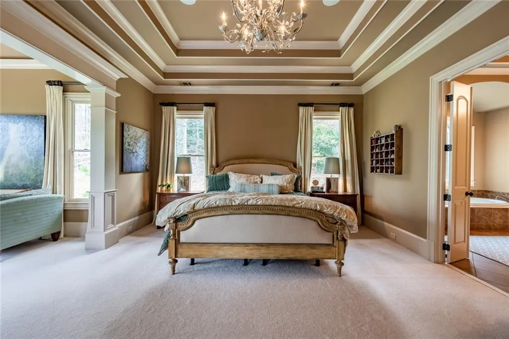 366 Stables Court, Sandy Springs, Georgia 30350, 7 Bedrooms Bedrooms, ,5 BathroomsBathrooms,Residential,Sold,366 Stables Court,6705243