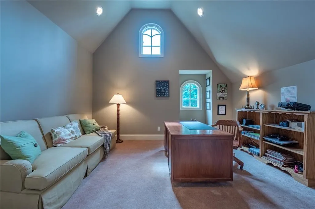 366 Stables Court, Sandy Springs, Georgia 30350, 7 Bedrooms Bedrooms, ,5 BathroomsBathrooms,Residential,Sold,366 Stables Court,6705243