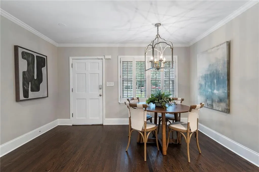 82 Lakeland Drive Nw, Atlanta, Georgia 30305, 3 Bedrooms Bedrooms, ,3 BathroomsBathrooms,Residential,For Sale,82 Lakeland Drive Nw,7628156