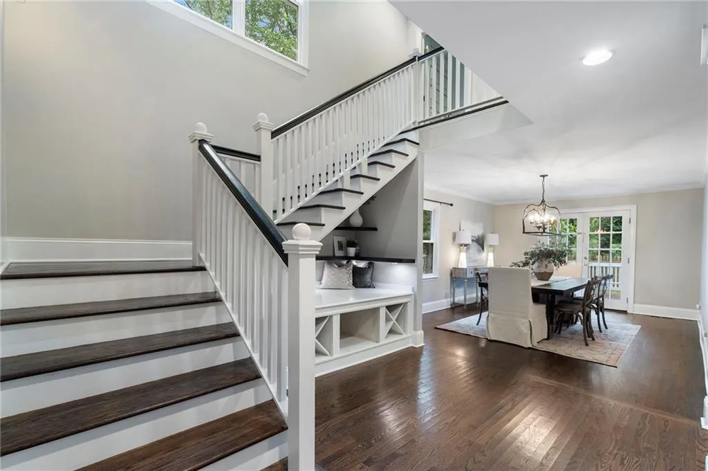 82 Lakeland Drive Nw, Atlanta, Georgia 30305, 3 Bedrooms Bedrooms, ,3 BathroomsBathrooms,Residential,For Sale,82 Lakeland Drive Nw,7628156