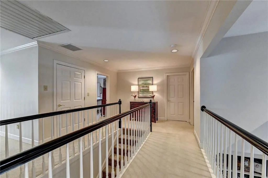 535 Avignon Court, Sandy Springs, Georgia 30350, 5 Bedrooms Bedrooms, ,4 BathroomsBathrooms,Residential,Sold,535 Avignon Court,7026937