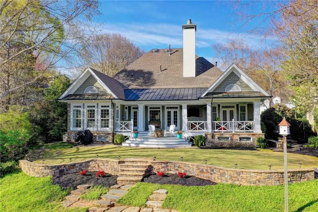 535 Avignon Court, Sandy Springs, Georgia 30350, 5 Bedrooms Bedrooms, ,4 BathroomsBathrooms,Residential,Sold,535 Avignon Court,7026937