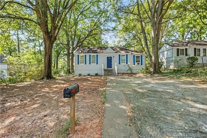 1324 Almont Drive Sw, Atlanta, Georgia 30310