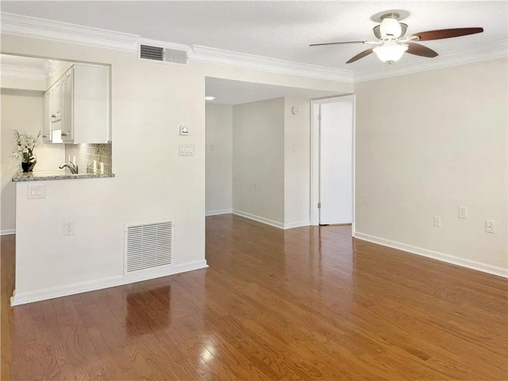 475 Mount Vernon Highway Ne Unit 130c, Atlanta, Georgia 30328, 1 Bedroom Bedrooms, ,1 BathroomBathrooms,Residential,For Sale,475 Mount Vernon Highway Ne Unit 130c,7676665