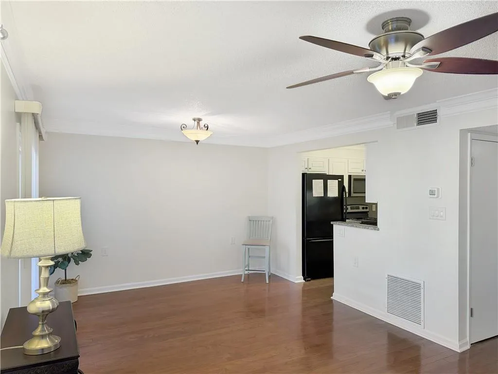475 Mount Vernon Highway Ne Unit 130c, Atlanta, Georgia 30328, 1 Bedroom Bedrooms, ,1 BathroomBathrooms,Residential,For Sale,475 Mount Vernon Highway Ne Unit 130c,7676665