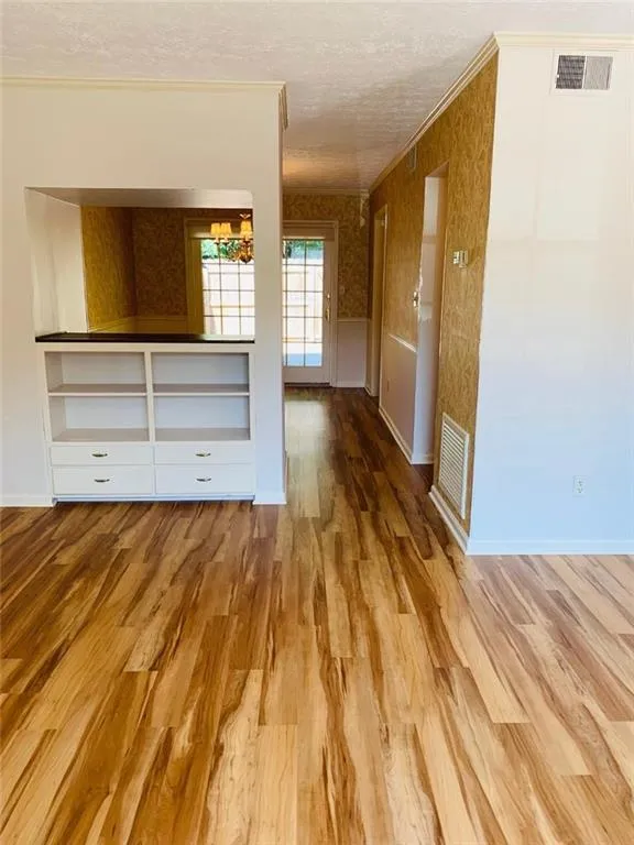 6205 Park Avenue Unit 2, Atlanta, Georgia 30342, 2 Bedrooms Bedrooms, ,1 BathroomBathrooms,Residential,Sold,6205 Park Avenue Unit 2,6762581