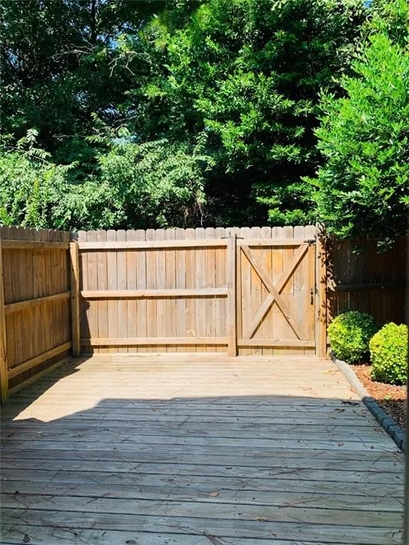 6205 Park Avenue Unit 2, Atlanta, Georgia 30342, 2 Bedrooms Bedrooms, ,1 BathroomBathrooms,Residential,Sold,6205 Park Avenue Unit 2,6762581