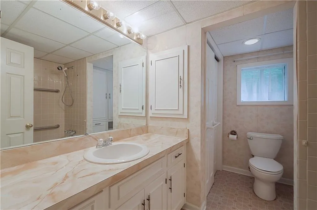 8930 Wedgeway, Sandy Springs, Georgia 30350, 5 Bedrooms Bedrooms, ,4 BathroomsBathrooms,Residential,Sold,8930 Wedgeway,6031554 8930 Wedgeway, Sandy Springs, Georgia 30350, 5 Bedrooms Bedrooms, ,4 BathroomsBathrooms,Residential,Sold,8930 Wedgeway,6031554