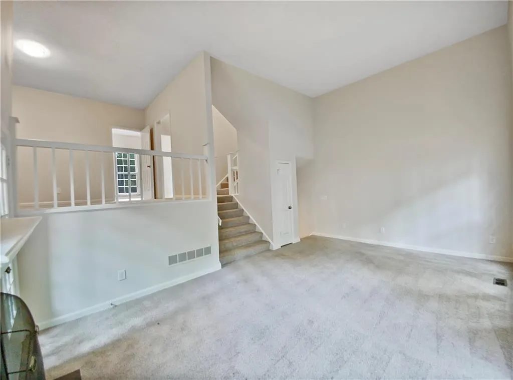 502 Brandywine Circle, Atlanta, Georgia 30350, 3 Bedrooms Bedrooms, ,2 BathroomsBathrooms,Residential,For Sale,502 Brandywine Circle,7428458