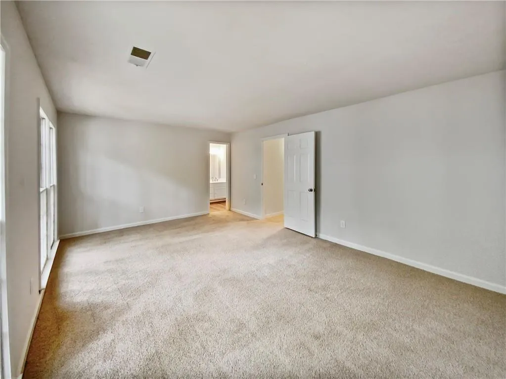 502 Brandywine Circle, Atlanta, Georgia 30350, 3 Bedrooms Bedrooms, ,2 BathroomsBathrooms,Residential,For Sale,502 Brandywine Circle,7428458