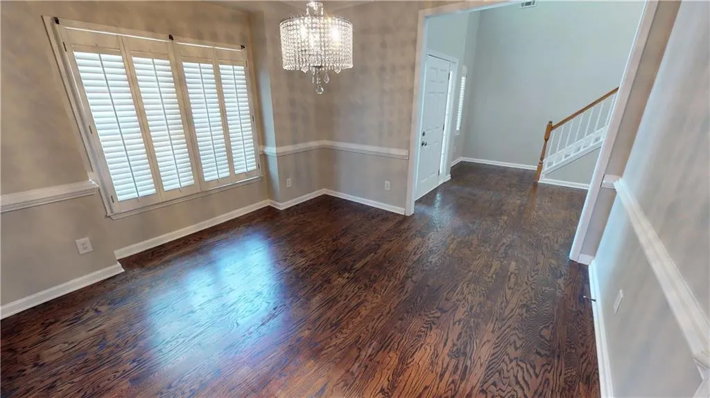 1001 Lancaster Walk, Sandy Springs, Georgia 30328, 4 Bedrooms Bedrooms, ,2 BathroomsBathrooms,Residential,Sold,1001 Lancaster Walk,6041058