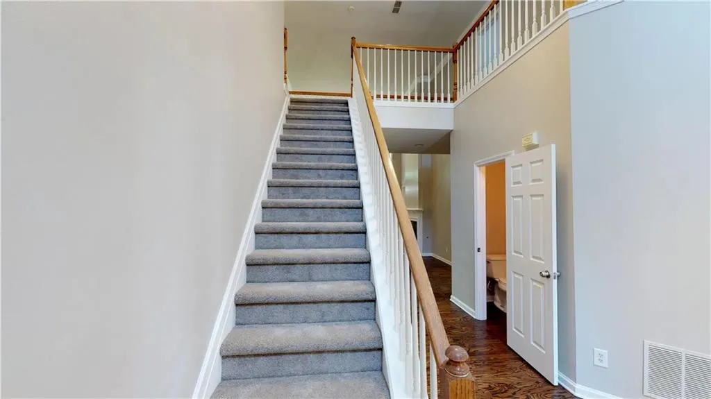 1001 Lancaster Walk, Sandy Springs, Georgia 30328, 4 Bedrooms Bedrooms, ,2 BathroomsBathrooms,Residential,Sold,1001 Lancaster Walk,6041058