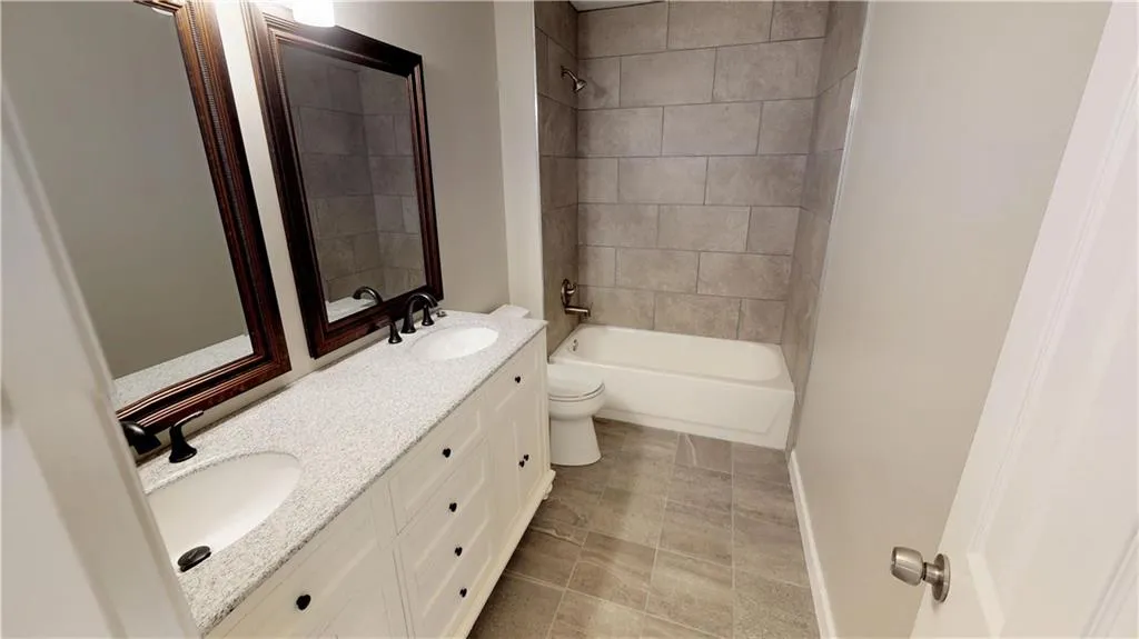 1001 Lancaster Walk, Sandy Springs, Georgia 30328, 4 Bedrooms Bedrooms, ,2 BathroomsBathrooms,Residential,Sold,1001 Lancaster Walk,6041058