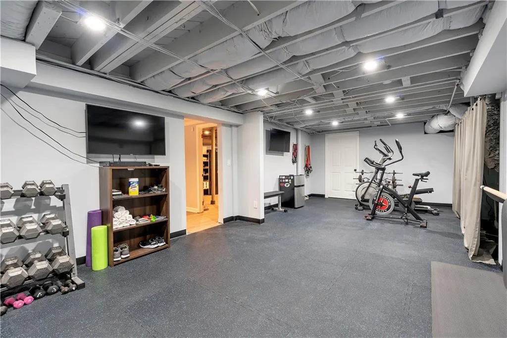 4750 Westfield Drive, Atlanta, Georgia 30342, 5 Bedrooms Bedrooms, ,3 BathroomsBathrooms,Residential,Sold,4750 Westfield Drive,7134351