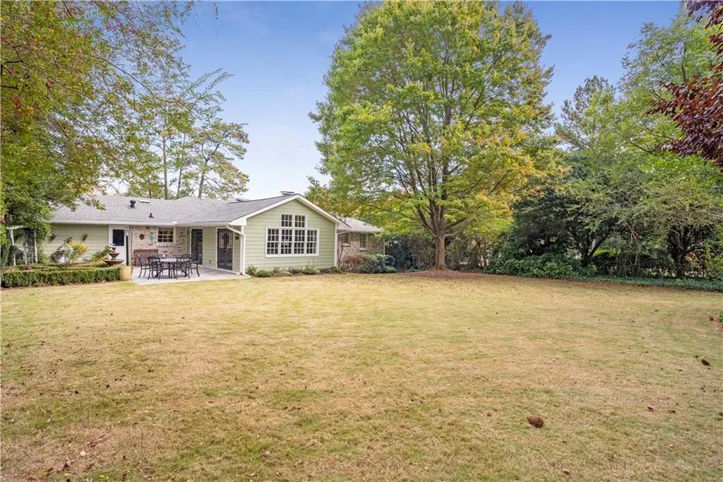 4750 Westfield Drive, Atlanta, Georgia 30342, 5 Bedrooms Bedrooms, ,3 BathroomsBathrooms,Residential,Sold,4750 Westfield Drive,7134351