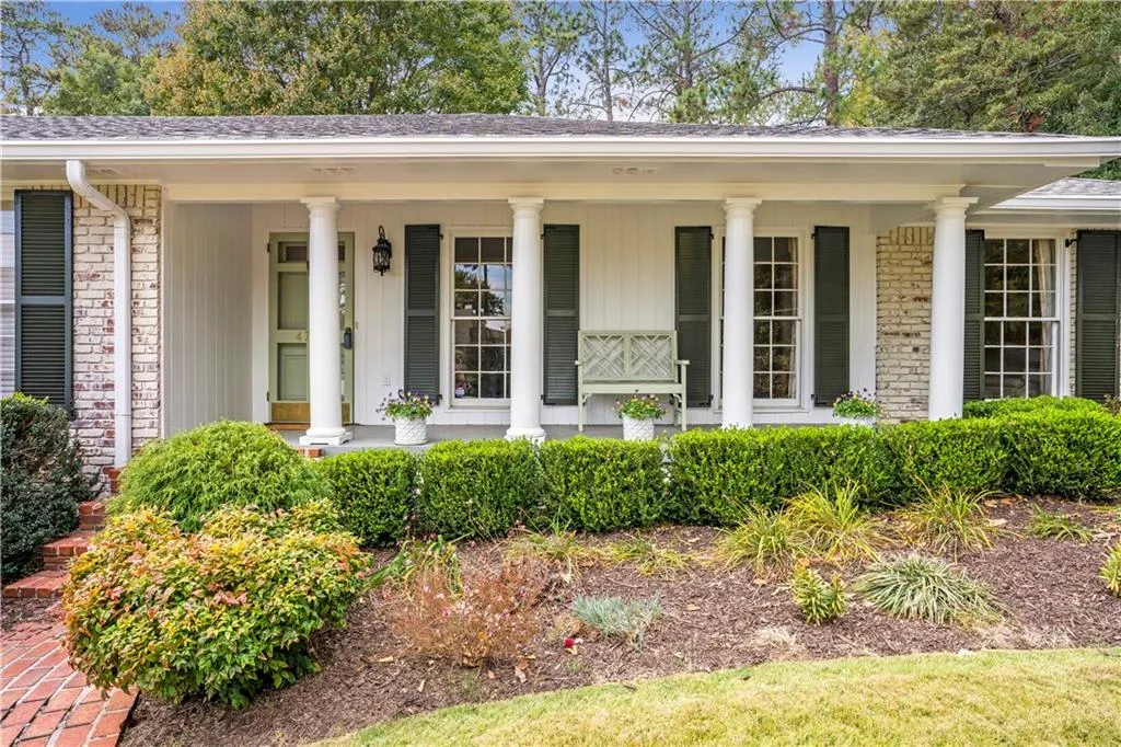 4750 Westfield Drive, Atlanta, Georgia 30342, 5 Bedrooms Bedrooms, ,3 BathroomsBathrooms,Residential,Sold,4750 Westfield Drive,7134351