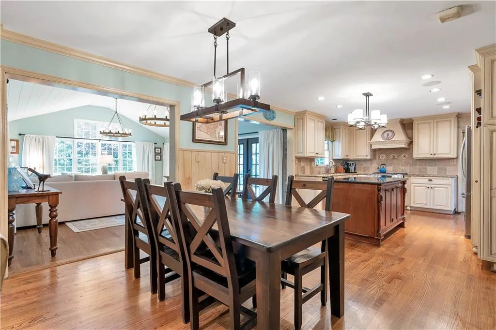 4750 Westfield Drive, Atlanta, Georgia 30342, 5 Bedrooms Bedrooms, ,3 BathroomsBathrooms,Residential,Sold,4750 Westfield Drive,7134351