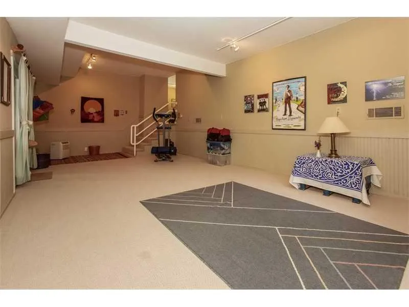 4749 Northside Drive Nw, Atlanta, Georgia 30327, 4 Bedrooms Bedrooms, ,3 BathroomsBathrooms,Residential,Sold,4749 Northside Drive Nw,5363161