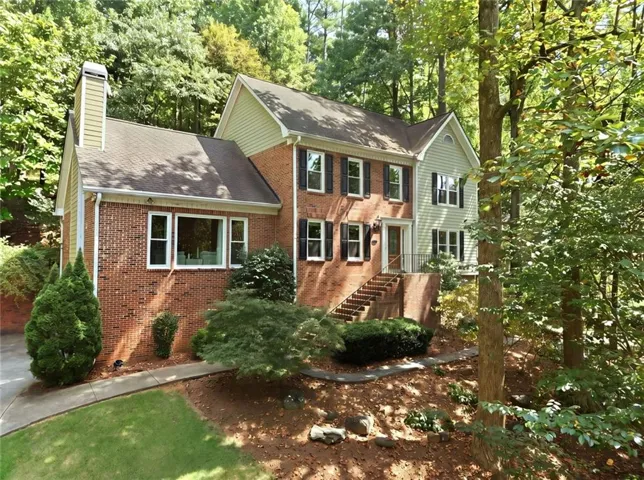 235 River Landing Drive, Roswell, Georgia 30075