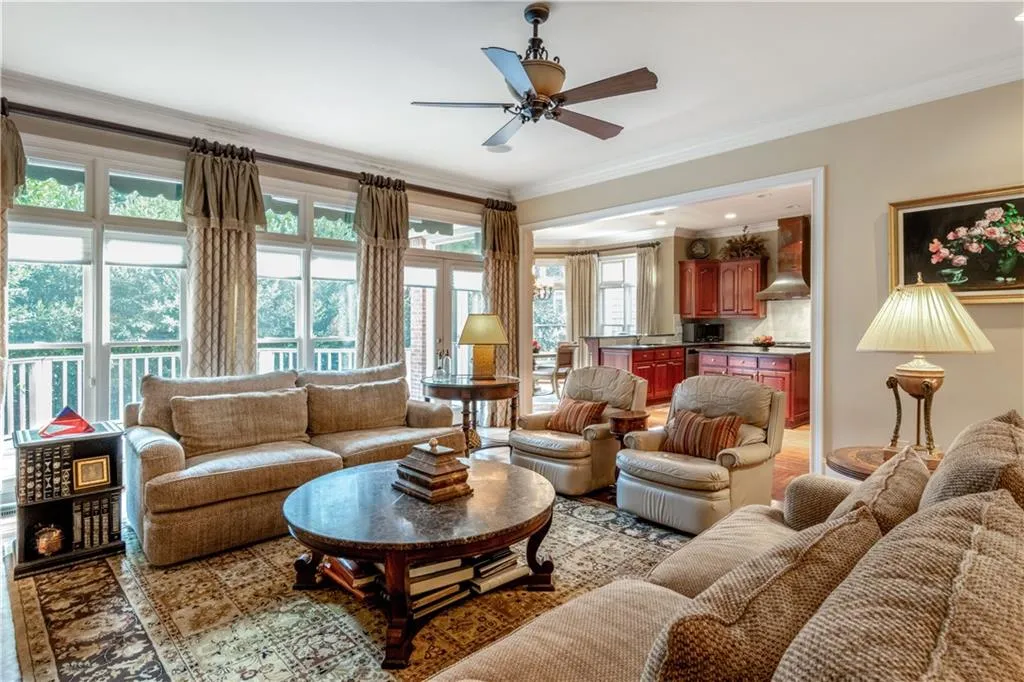 400 Winfield Glen Court, Atlanta, Georgia 30342, 4 Bedrooms Bedrooms, ,3 BathroomsBathrooms,Residential,Sold,400 Winfield Glen Court,7472063