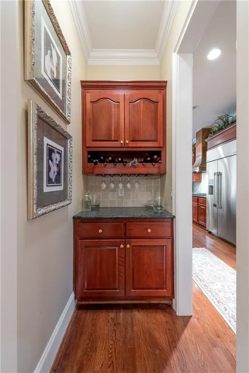 400 Winfield Glen Court, Atlanta, Georgia 30342, 4 Bedrooms Bedrooms, ,3 BathroomsBathrooms,Residential,Sold,400 Winfield Glen Court,7472063