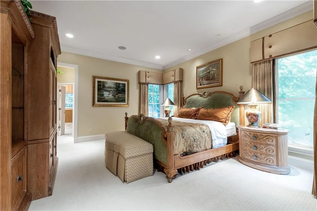 400 Winfield Glen Court, Atlanta, Georgia 30342, 4 Bedrooms Bedrooms, ,3 BathroomsBathrooms,Residential,Sold,400 Winfield Glen Court,7472063