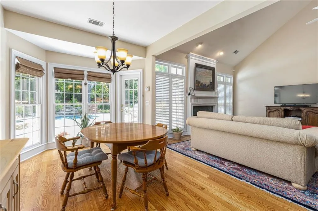 300 Whitley Park Drive, Sandy Springs, Georgia 30350, 4 Bedrooms Bedrooms, ,3 BathroomsBathrooms,Residential,Sold,300 Whitley Park Drive,6922883