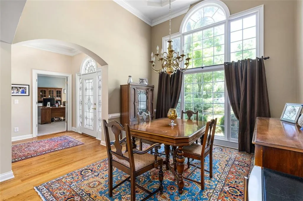 300 Whitley Park Drive, Sandy Springs, Georgia 30350, 4 Bedrooms Bedrooms, ,3 BathroomsBathrooms,Residential,Sold,300 Whitley Park Drive,6922883