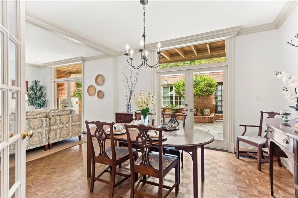 3482 Paces Place Nw Unit 3482, Atlanta, Georgia 30327, 3 Bedrooms Bedrooms, ,3 BathroomsBathrooms,Residential,For Sale,3482 Paces Place Nw Unit 3482,7663845