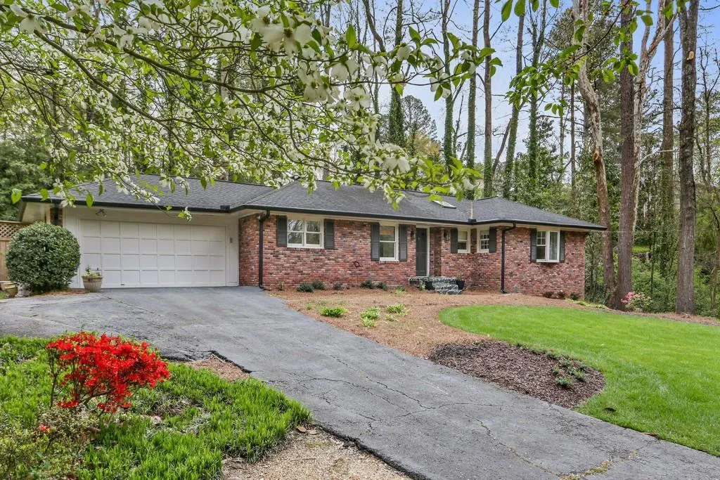 6405 Colebridge Road, Sandy Springs, Georgia 30328, 3 Bedrooms Bedrooms, ,3 BathroomsBathrooms,Residential,Sold,6405 Colebridge Road,5989485