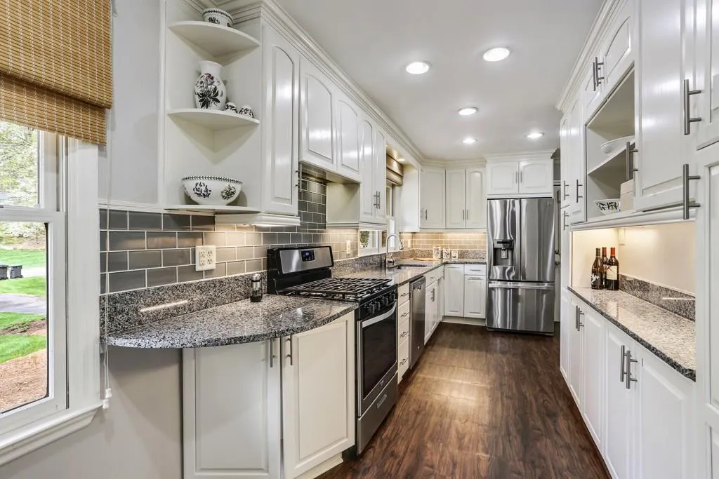 6405 Colebridge Road, Sandy Springs, Georgia 30328, 3 Bedrooms Bedrooms, ,3 BathroomsBathrooms,Residential,Sold,6405 Colebridge Road,5989485