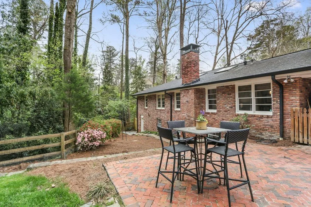 6405 Colebridge Road, Sandy Springs, Georgia 30328, 3 Bedrooms Bedrooms, ,3 BathroomsBathrooms,Residential,Sold,6405 Colebridge Road,5989485
