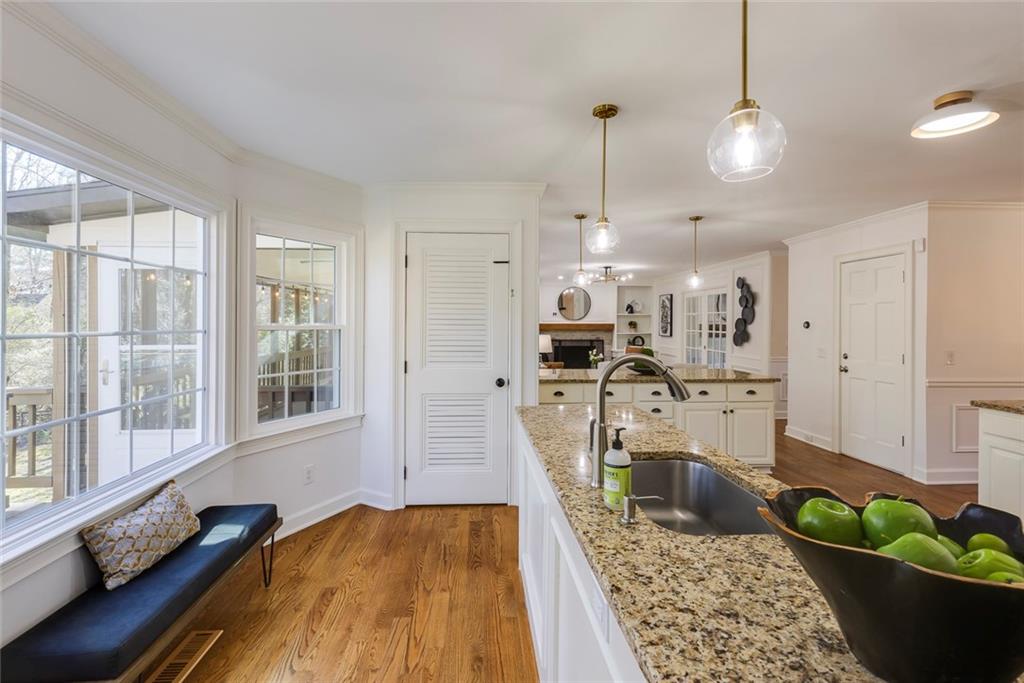 6990 Northgreen Drive, Sandy Springs, Georgia 30328, 4 Bedrooms Bedrooms, ,3 BathroomsBathrooms,Residential,Sold,6990 Northgreen Drive,7330692