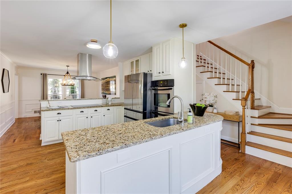 6990 Northgreen Drive, Sandy Springs, Georgia 30328, 4 Bedrooms Bedrooms, ,3 BathroomsBathrooms,Residential,Sold,6990 Northgreen Drive,7330692