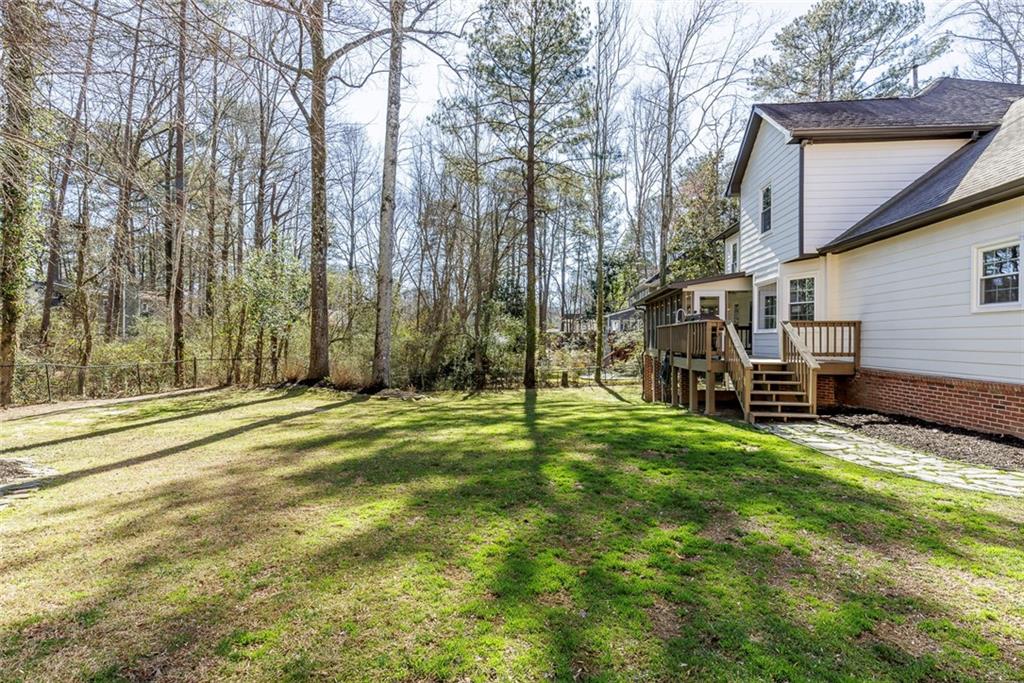 6990 Northgreen Drive, Sandy Springs, Georgia 30328, 4 Bedrooms Bedrooms, ,3 BathroomsBathrooms,Residential,Sold,6990 Northgreen Drive,7330692