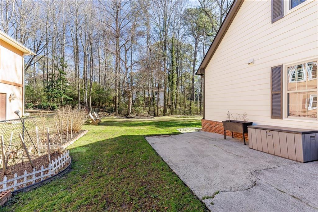 Side Yard with Additional Parking Space