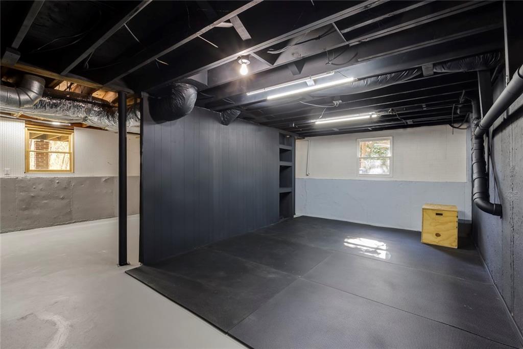 6990 Northgreen Drive, Sandy Springs, Georgia 30328, 4 Bedrooms Bedrooms, ,3 BathroomsBathrooms,Residential,Sold,6990 Northgreen Drive,7330692