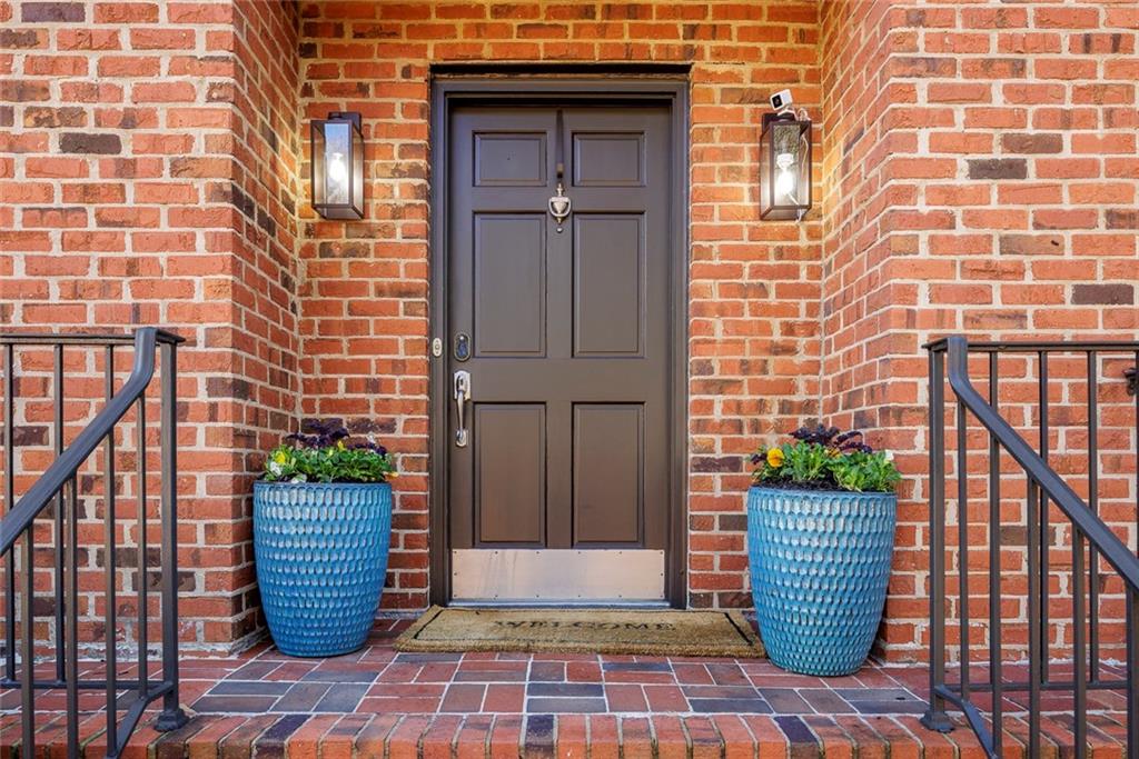 6990 Northgreen Drive, Sandy Springs, Georgia 30328, 4 Bedrooms Bedrooms, ,3 BathroomsBathrooms,Residential,Sold,6990 Northgreen Drive,7330692