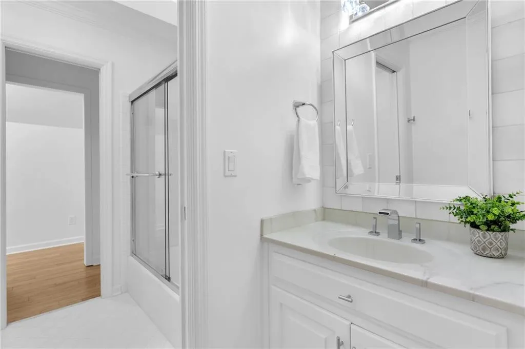 110 Grogans Lake Drive, Sandy Springs, Georgia 30350, 7 Bedrooms Bedrooms, ,4 BathroomsBathrooms,Residential,Sold,110 Grogans Lake Drive,7087879